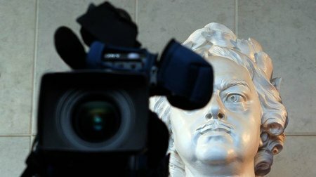 Коррупционный скандал Турции 2013 года набирает обороты уволены 166 судей