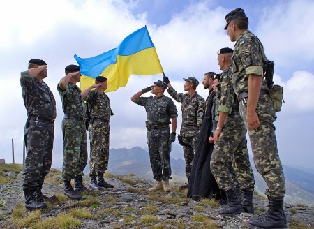 Украинские военные в Крыму «послали» эмиссаров РФ и заявили о долге перед родиной