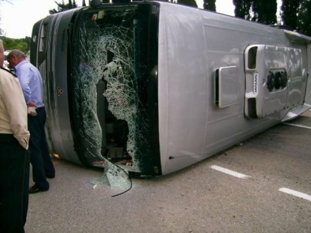 В Буэнос-Айресе пассажирский автобус попал в ДТП, пострадали 50 человек