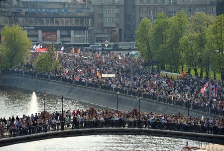 Московские оппозиционеры отказываются от митинга 6 мая
