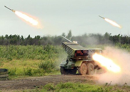 Ополченцы в бою около Краматорска отбили систему "Град" у украинских воен ...
