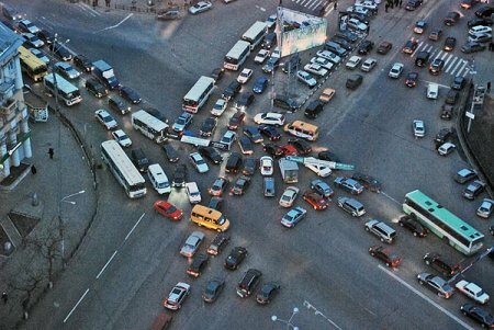 В Москве на МКАД возникла из-за ДТП гигантская пробка