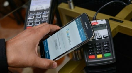 В Казахстане запустили систему мобильных платежей