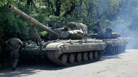 Украинские силовики взяли донецкий поселок Николаевка в кольцо