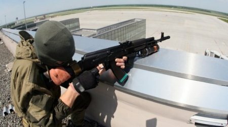 В Донецке сейчас идет бой за аэропорт