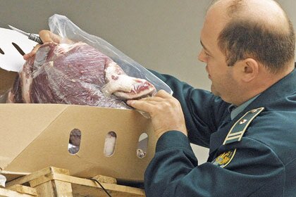 Российские таможенники не пропустили 20 тонн куриного мяса из Польши