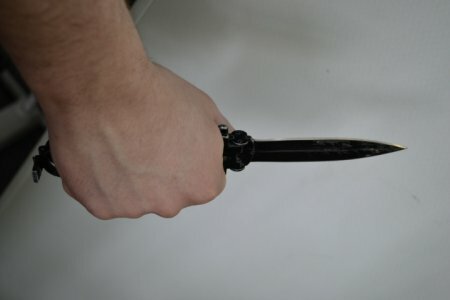 В Петербурге задержали полицейского за попытку убийства двух родственников ...