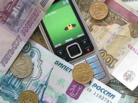 В России сотовая связь подешевела на 7%