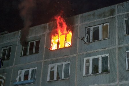 Пожар в квартире. Во всем виноват ребенок.