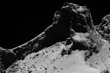 Rosetta нашла на комете Чурюмова-Герасименко высокие горы