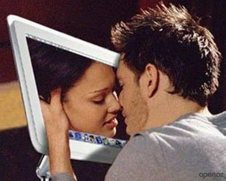 Ученые: Социальные сети спасают отношения на расстоянии