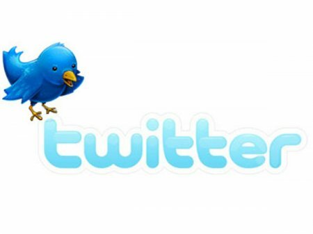 Роскомнадзор требует от Twitter удалить аккаунты экстремистов